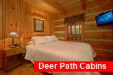 Rustic 1 bedroom cabin with private bedroom