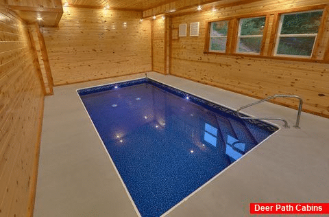 Spacious 6 Bedroom Cabin with Private Pool - Splashin On Majestic Mountain