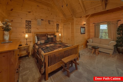 Spacious 6 Bedroom 6 Bath Cabin Sleeps 18 - KenKnight's Wilderness Lodge