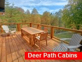 6 bedroom cabin with wooded views