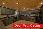6 bedroom rental cabin with luxurious kitchen