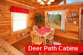 Honey Moon Cabin with a Dining Room Table